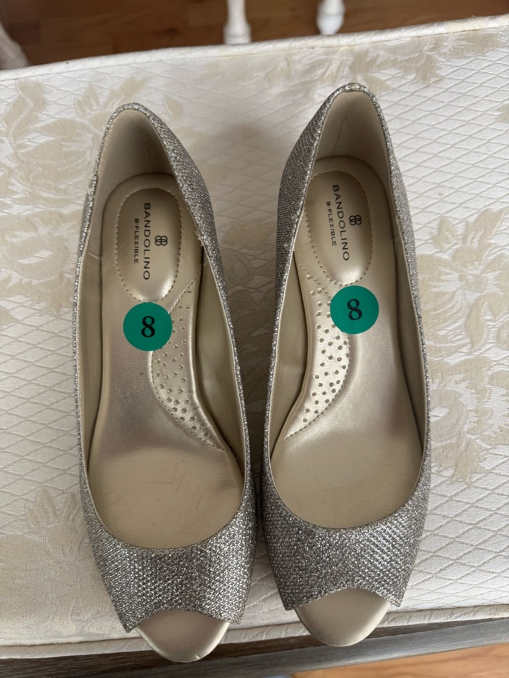 Bandolino Candra Metallic Glam size 8 shoe